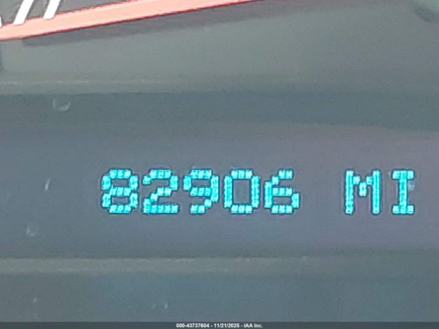 Chevrolet Corvette Image 17