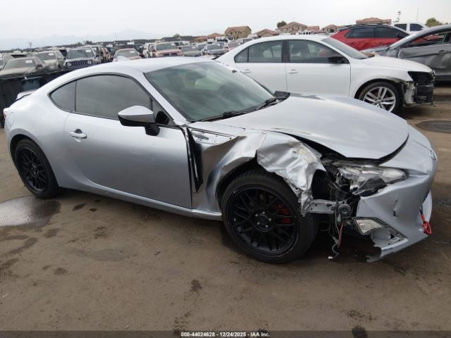 Scion FR-S Image 3