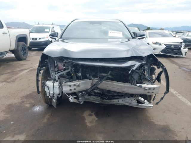 Lexus NX F Sport Handling Image 17