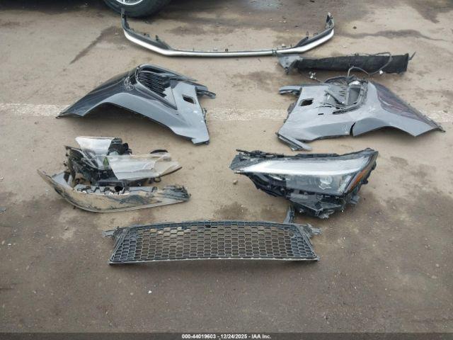 Lexus NX F Sport Handling Image 10