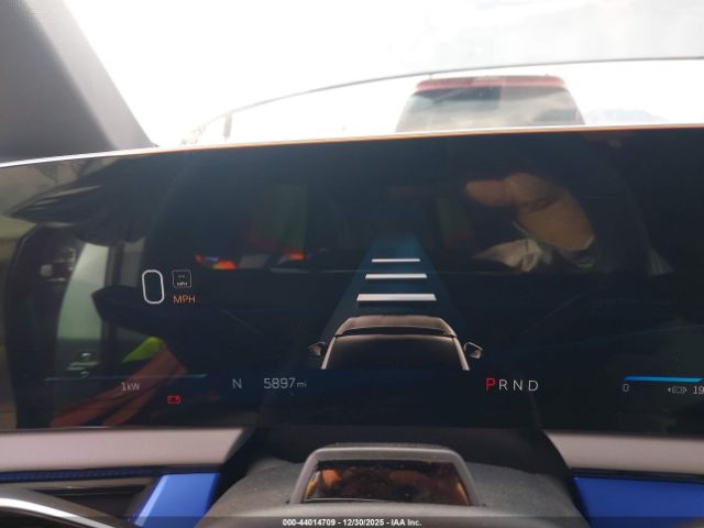 Cadillac Optiq Luxury 2 Awd Image 19