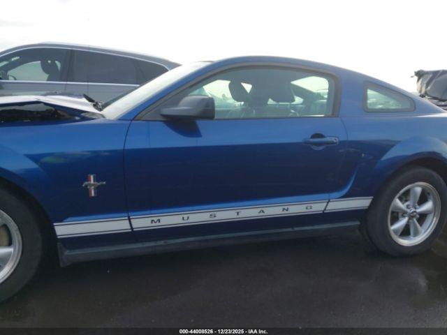 Ford Mustang Image 15