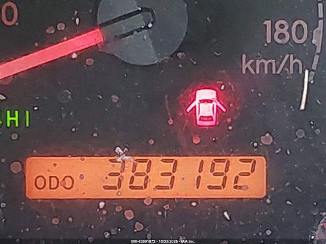 Toyota Sequoia Sr5 5.7l V8 Image 14