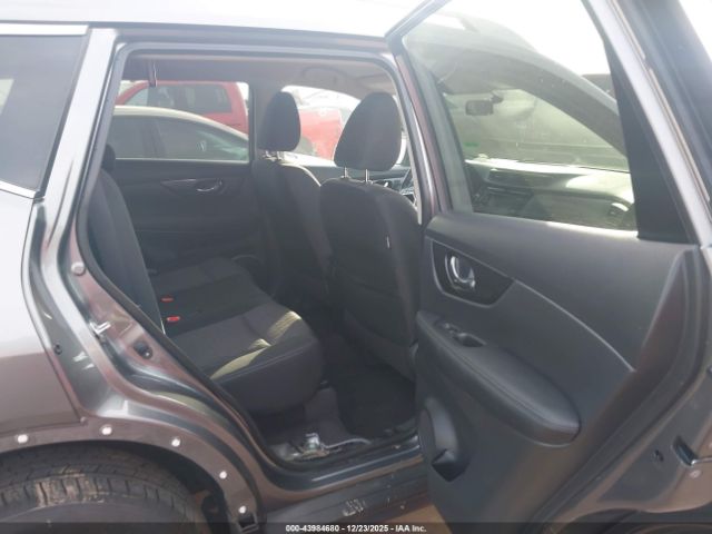 Nissan Rogue Sv Image 5