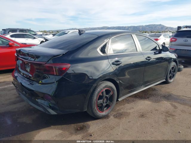 Kia Forte Fe Image 15