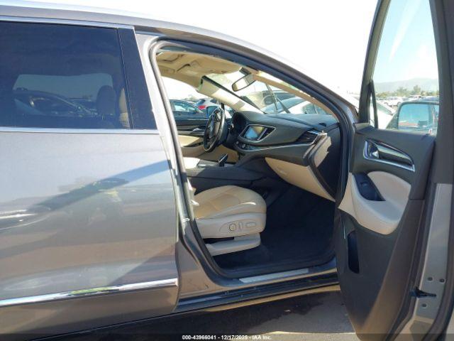 Buick Enclave Fwd Essence Image 3