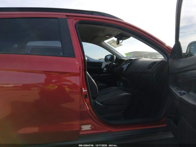 Mitsubishi Outlander 2.4 Gt Image 12