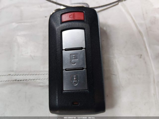 Mitsubishi Outlander 2.4 Gt Image 15