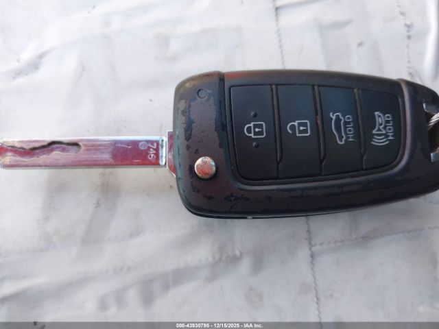 Hyundai ACCENT Se Image 4