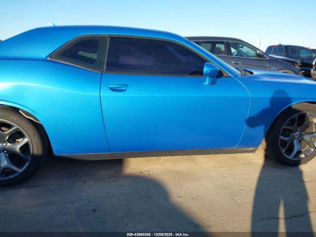 Dodge Challenger Sxt Plus Image 5