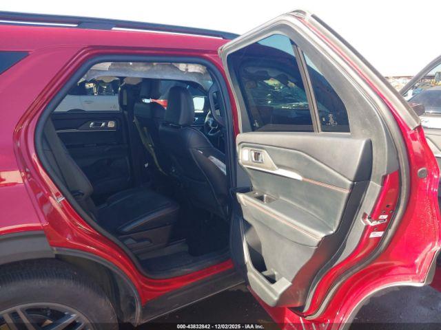 Ford Explorer St Image 10