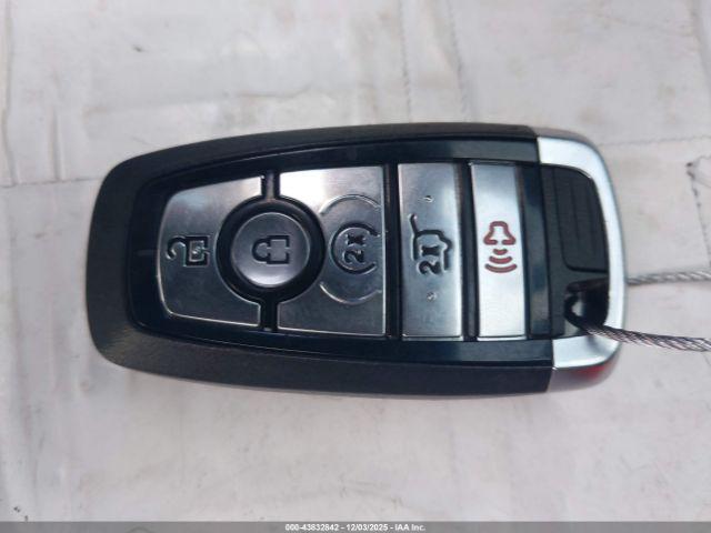 Ford Explorer St Image 13