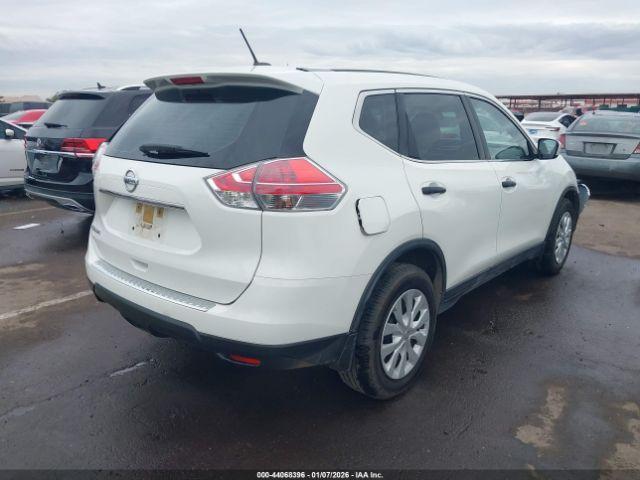 Nissan Rogue S Image 4