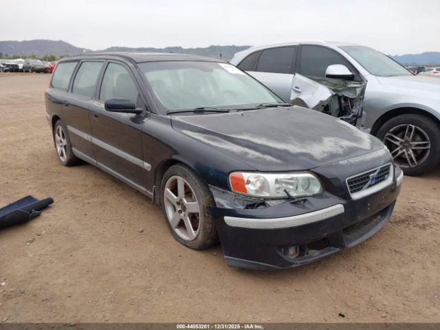  Salvage Volvo V70