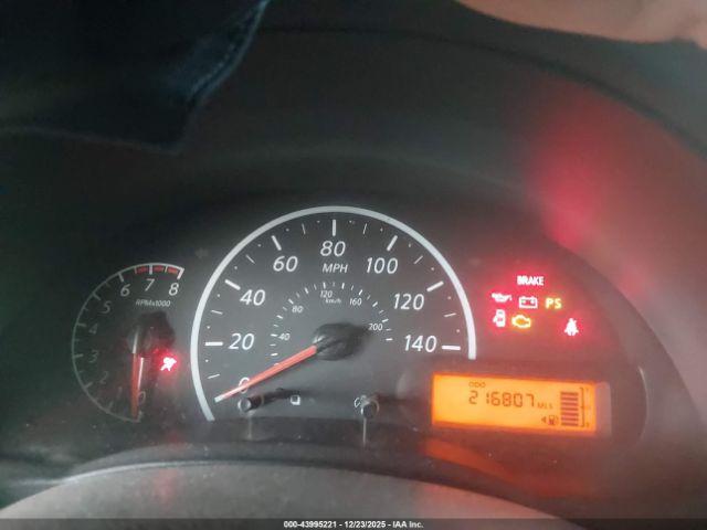 Nissan Versa 1.6 S Image 5