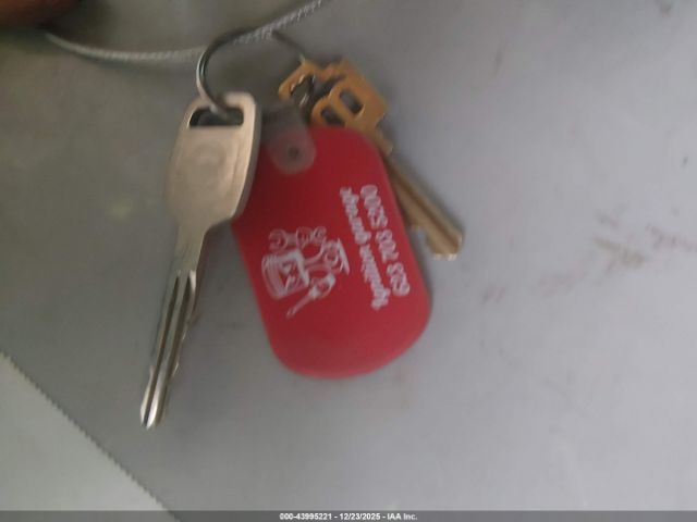 Nissan Versa 1.6 S Image 7