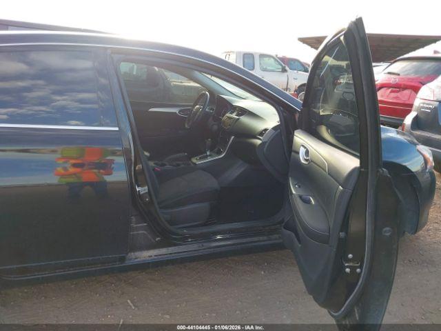 Nissan Sentra Sv Image 3