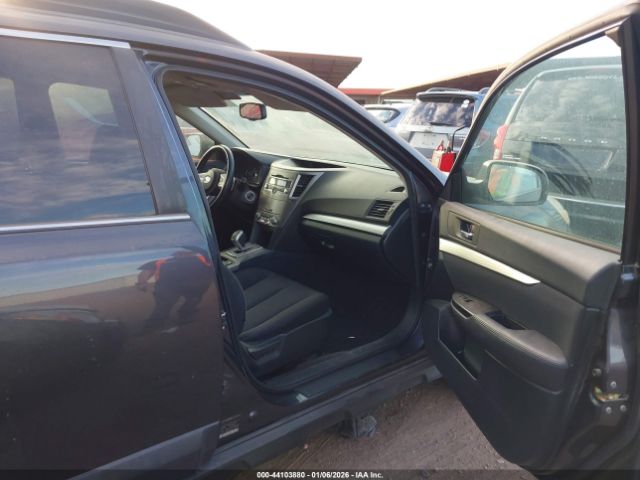 Subaru Outback 2.5i Premium Image 4