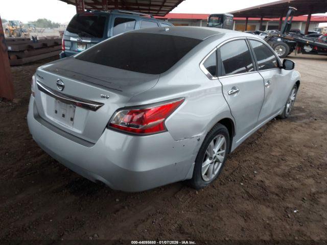 Nissan Altima 2.5 Sv Image 6