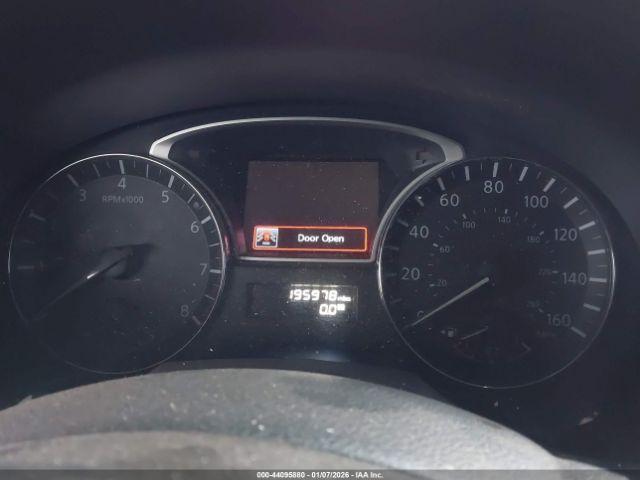 Nissan Altima 2.5 Sv Image 3