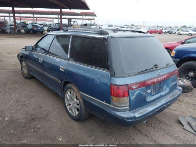 Subaru Legacy Image 7