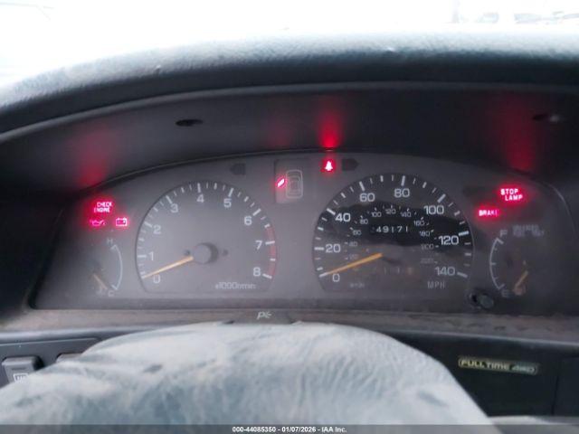 Subaru Legacy Image 11