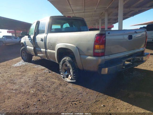 Chevrolet Silverado 2500 Lt Image 3