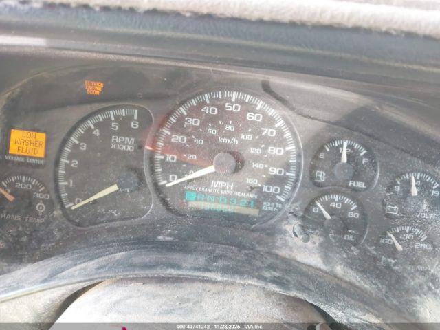 Chevrolet Silverado 2500 Lt Image 8