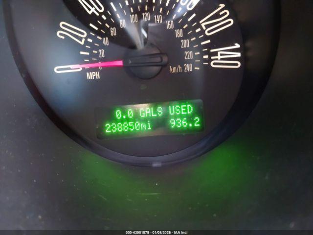 Ford Mustang Image 11