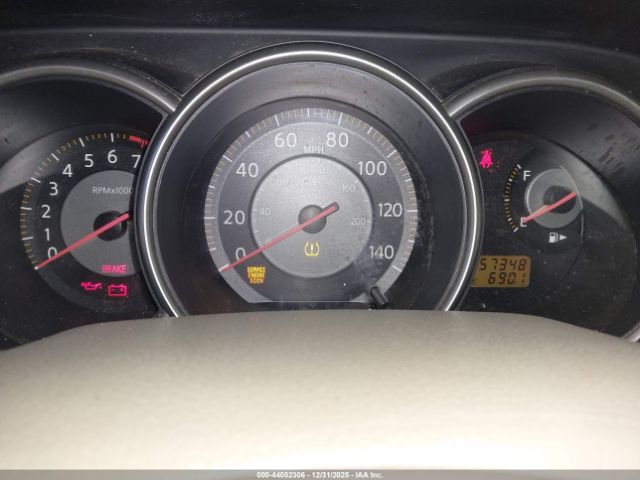 Nissan Versa 1.8sl Image 8