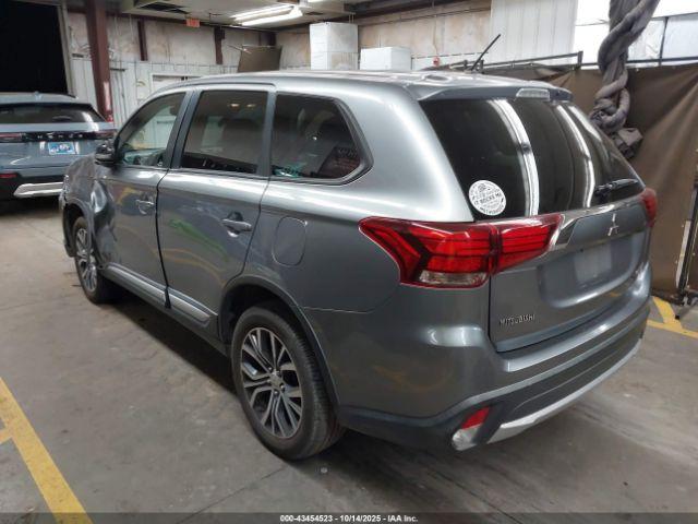 Mitsubishi Outlander Se Image 6