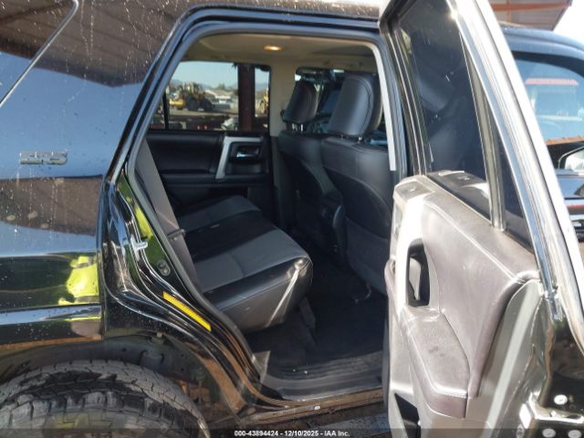 Toyota 4Runner Sr5 Premium Image 15