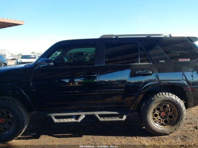 Toyota 4Runner Sr5 Premium Image 17