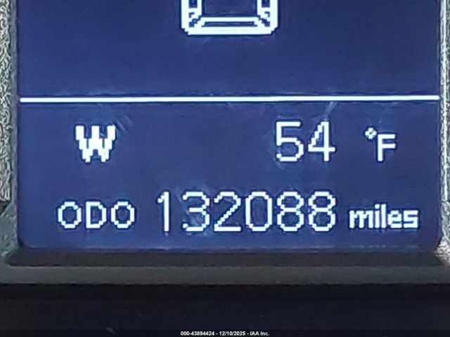 Toyota 4Runner Sr5 Premium Image 2