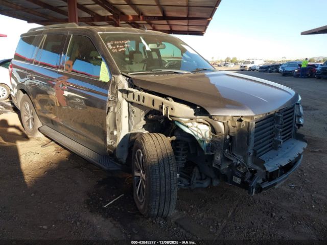 Ford Expedition Xlt Image 1