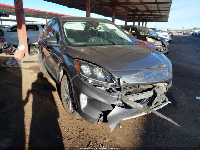 Ford Escape Titanium Image 1