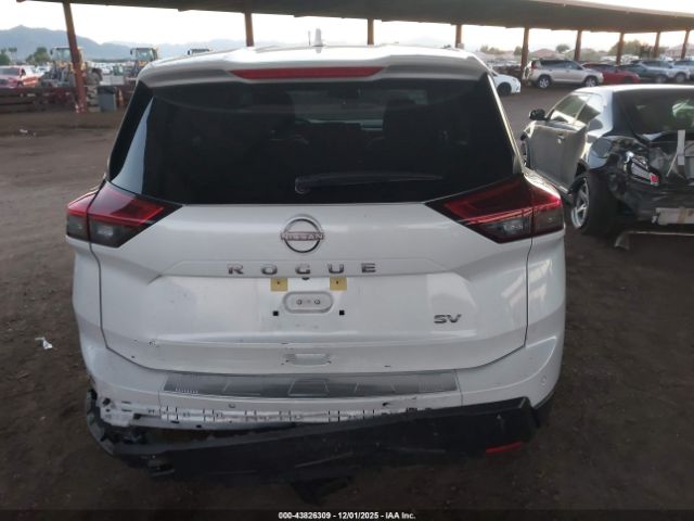 Nissan Rogue Sv Fwd Image 11