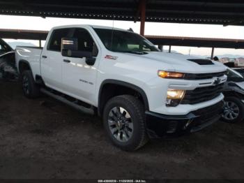  Salvage Chevrolet Silverado 2500