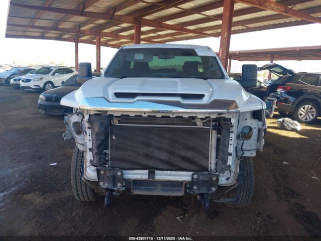 GMC Sierra 2500 2wd  Long Bed Image 12