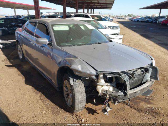  Salvage Chrysler 300