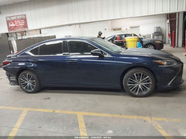 Lexus Es Image 16