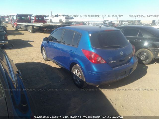 Nissan Versa Image 2
