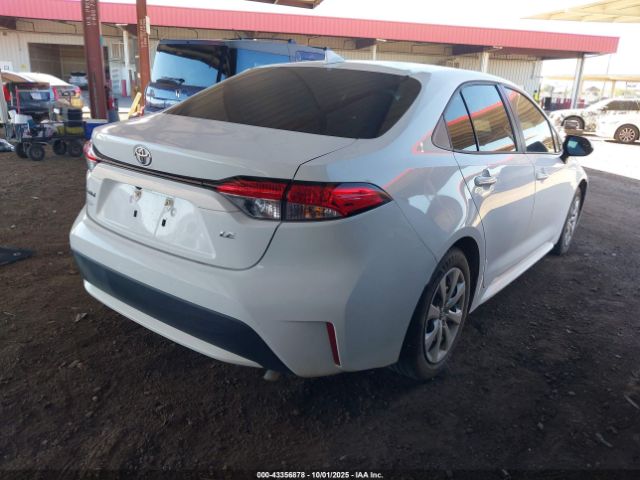 Toyota Corolla Le Image 2