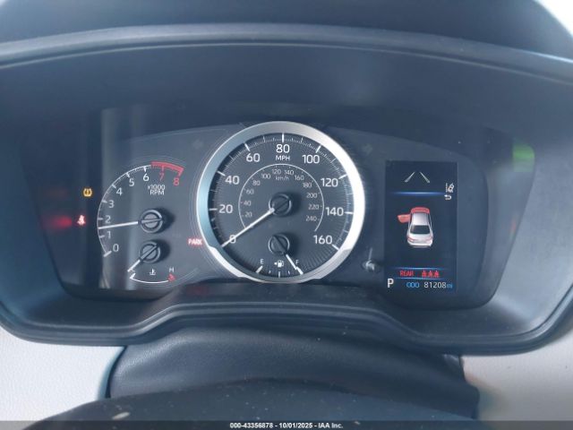 Toyota Corolla Le Image 6