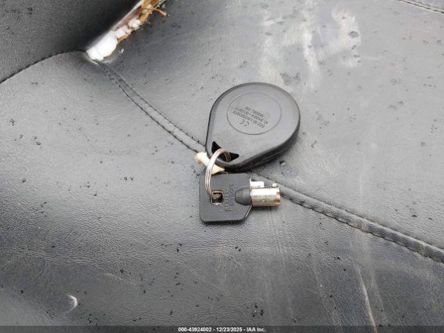 Harley-Davidson Flhtc Image 11